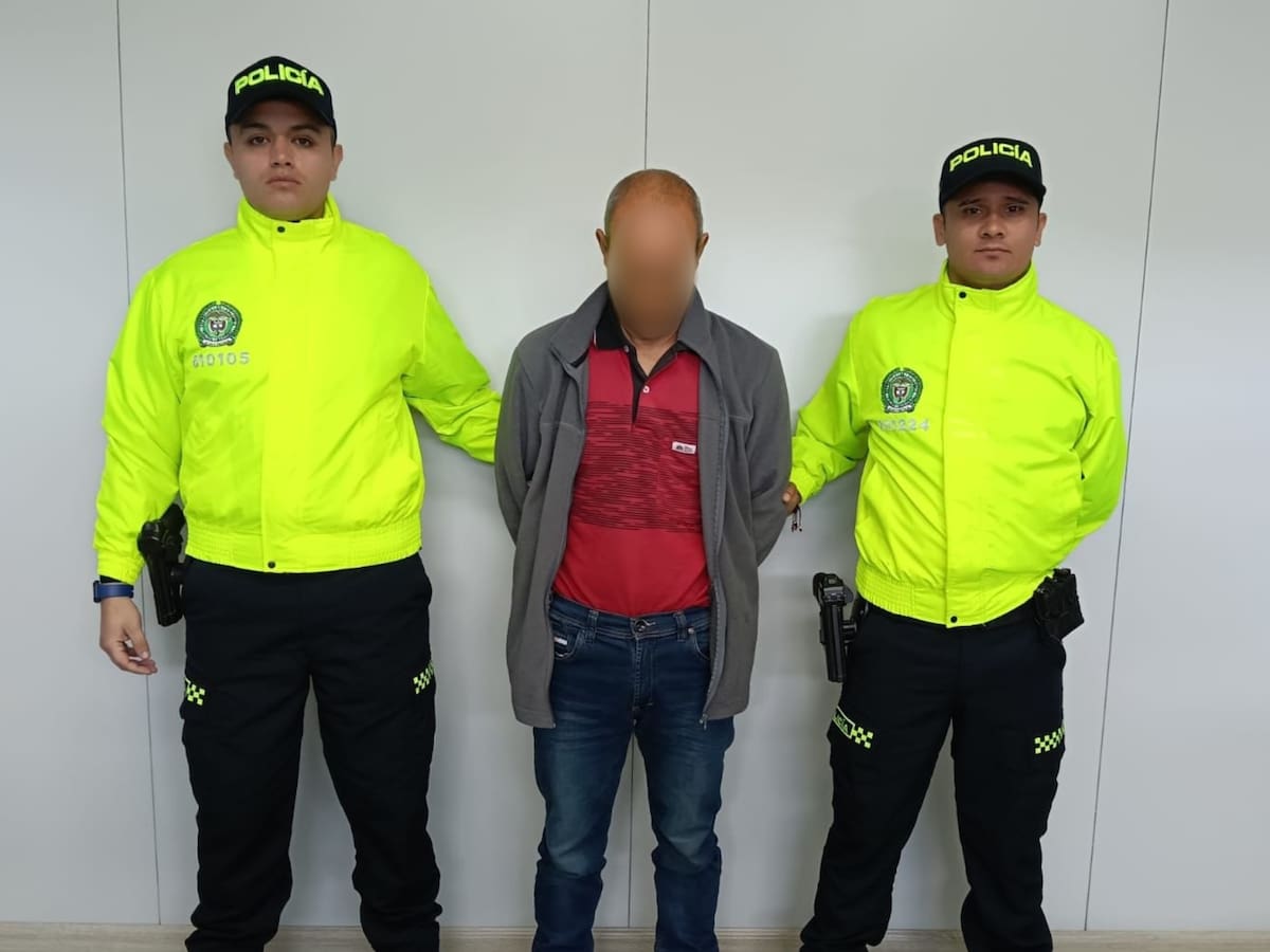 Primera orden de captura por actos sexuales contra un animal