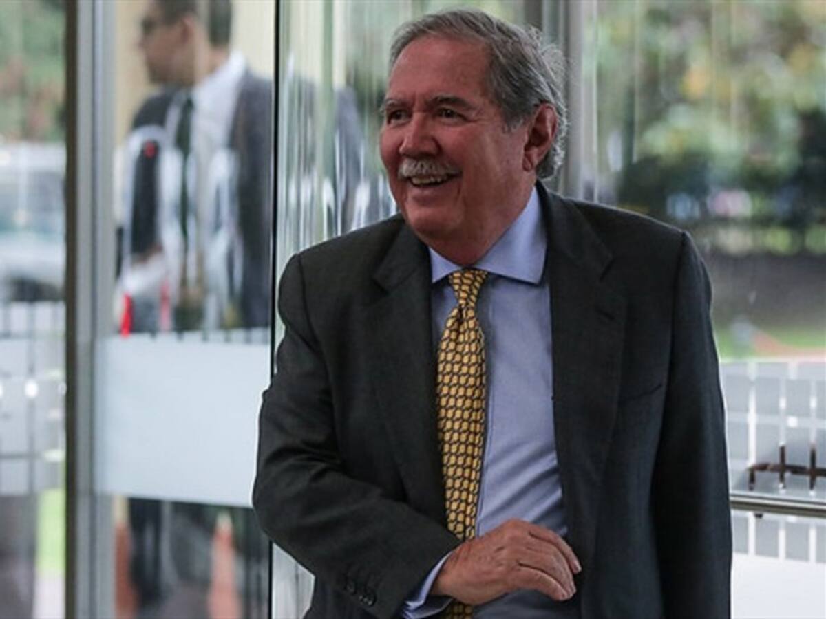 Yo no he conocido un mejor herbicida que el glifosato: Mindefensa