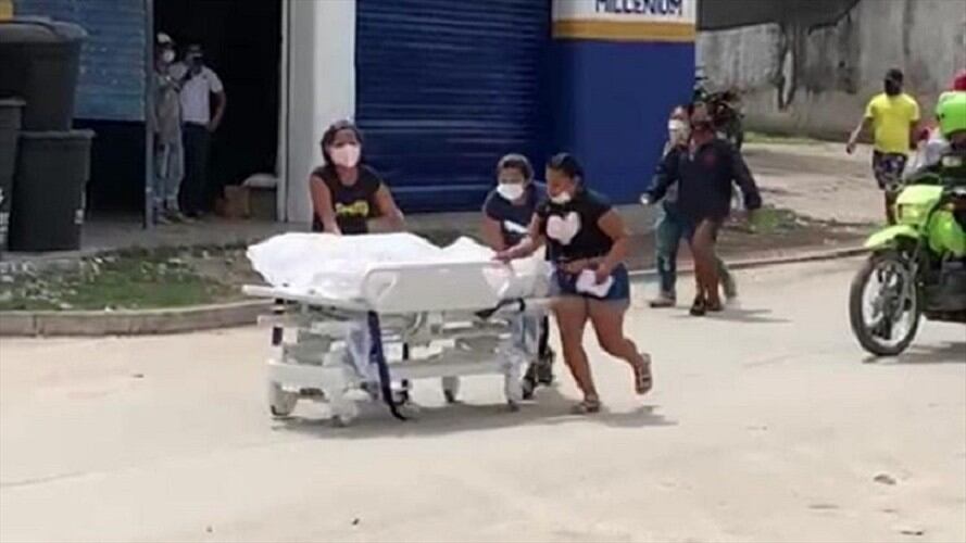 Sacan a la fuerza el cadáver de un paciente  sospechoso de COVID-19 en el Magdalena. Foto: Cortesía