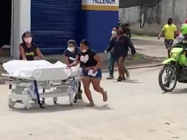Sacan a la fuerza el cadáver de un paciente  sospechoso de COVID-19 en el Magdalena. Foto: Cortesía
