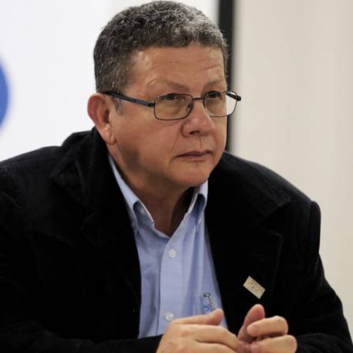 JEP imputó al senador Pablo Catatumbo por exterminio, violación y esclavitud sexual