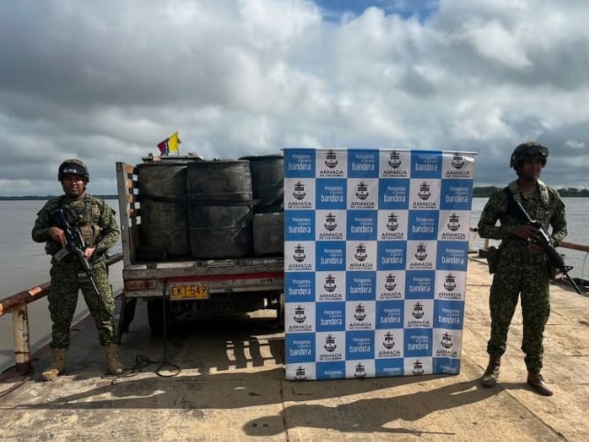 Armada inmoviliza insumos para procesamiento de drogas ilícitas avaluados en $345 millones