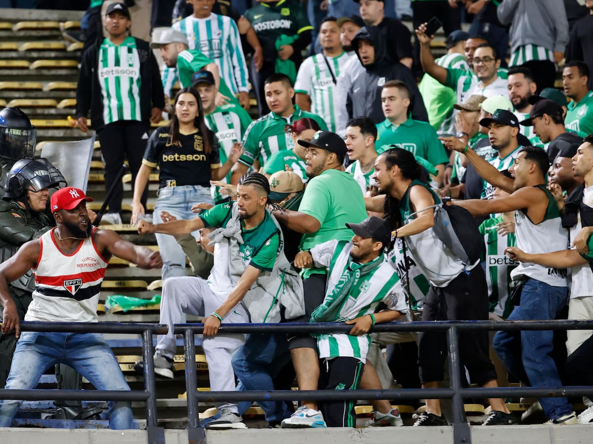 Terror en las tribunas: hinchas de Nacional y São Paulo protagonizaron pelea en el Atanasio Girardot