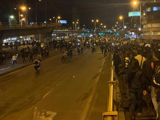 Así opera la movilidad en Bogotá durante una nueva noche de movilizaciones. Foto: Redacción W Radio