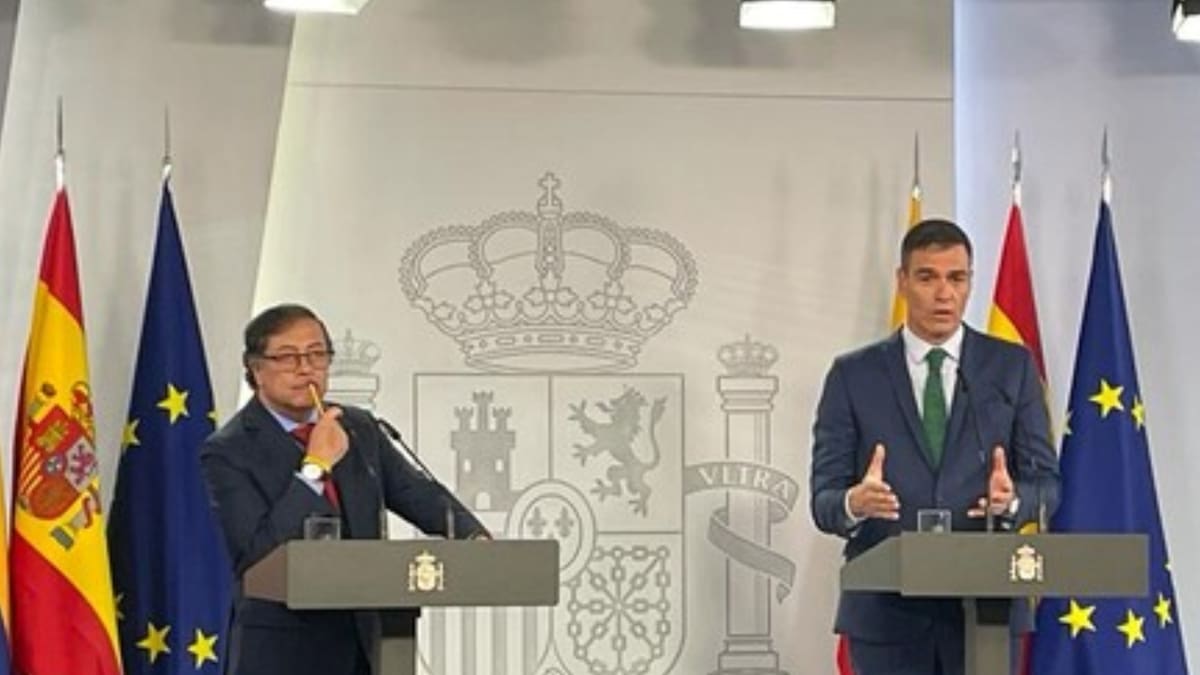 Petro envía mensaje a Pedro Sánchez: la extrema derecha ha buscado destruir su familia