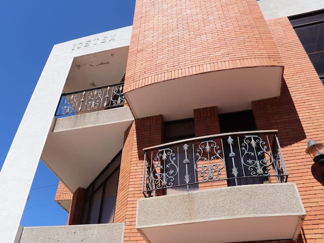 Esposa de exparamilitar ‘Jorge 40′, beneficiada con millonario contrato de la Unidad de Víctimas. Foto: Luis Fernando Lara Vásquez, campesino víctima del Conflicto armado y hoy candidato a las Circunscripciones Transitorias Especiales de Paz