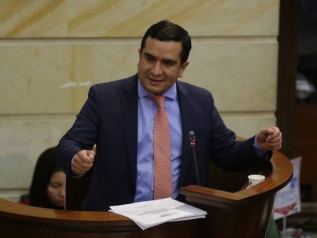 El fin del proyecto es garantizar que el que la haga la pague: Edward Rodríguez