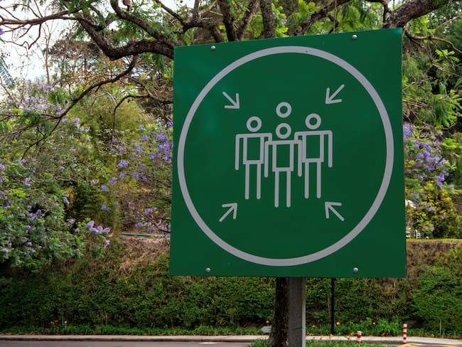 Simulacro de evacuación imagen de referencia. Foto: Getty Images.