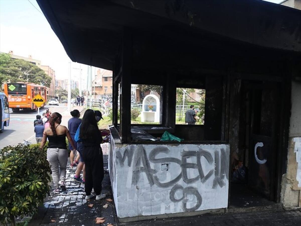 Este viernes inicia la reconstrucción de los 71 CAI vandalizados en Bogotá