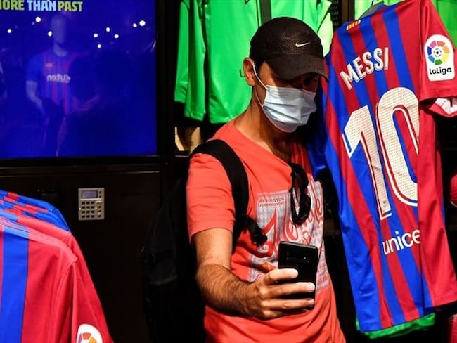 Rebajas en la camiseta de Messi tanto en las tiendas físicas como en las virtuales.. Foto: Getty Images