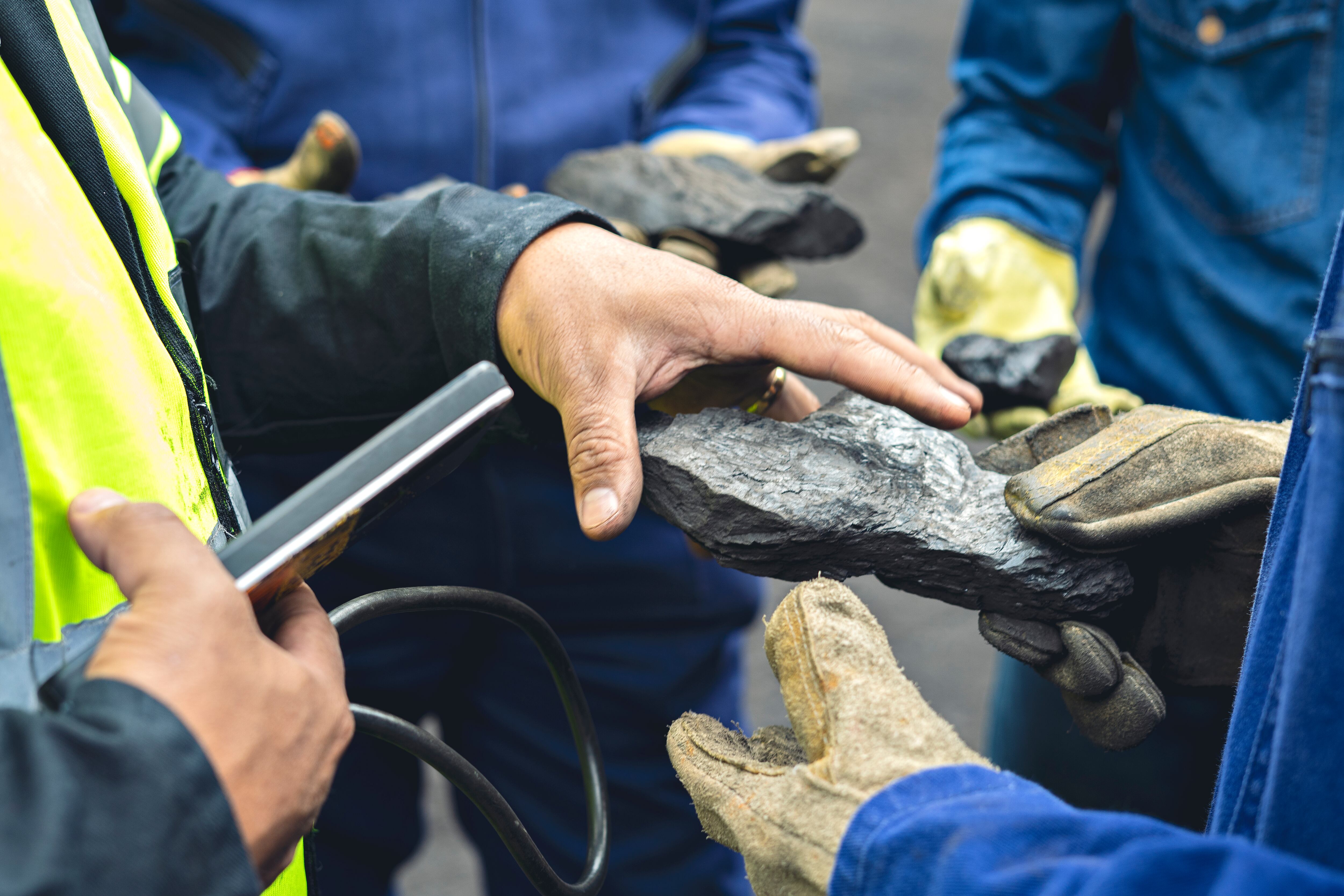 Imagen de referencia de mineros en Colombia. Foto: Getty Images.