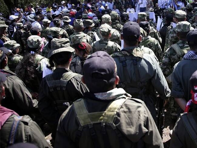 Uno de los sindicatos de la UNP advierte que no solo se está incumpliendo con la contratación de escoltas, sino que se estarían vinculando personas sin experiencia.. Foto: Colprensa