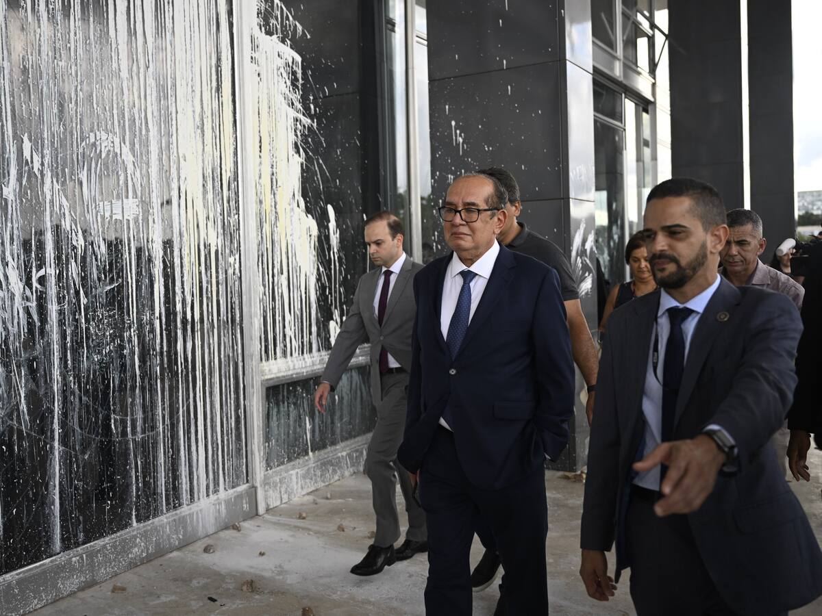 Fiscalía pidió investigar a diputados bolsonaristas por incitación de violencia