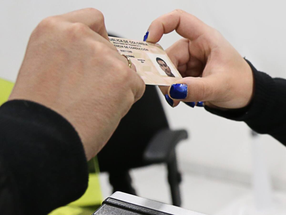 Renovación de licencia de conducción en Kennedy: trámites, exámenes y recomendaciones