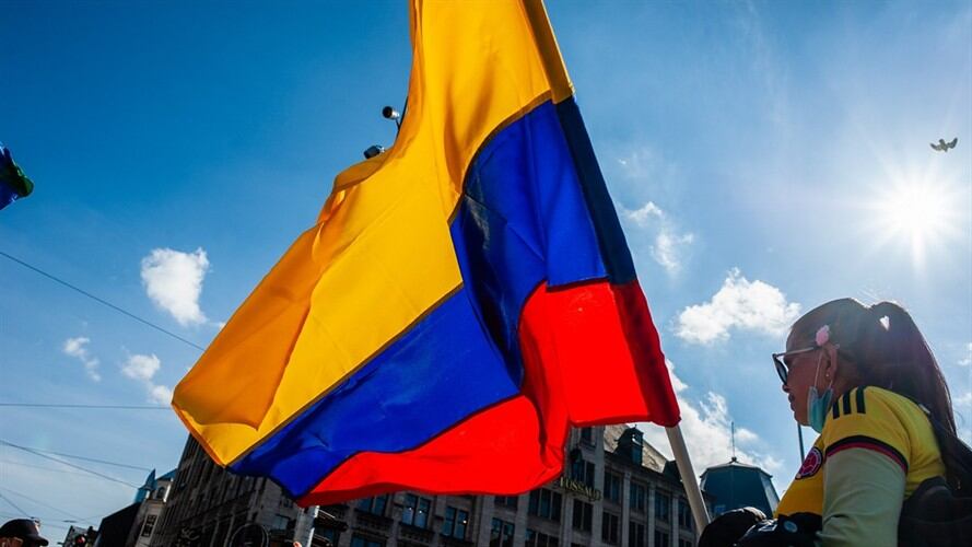 Imagen de referencia de la bandera colombiana. Foto: Ana Fernandez/SOPA Images/LightRocket via Getty Images