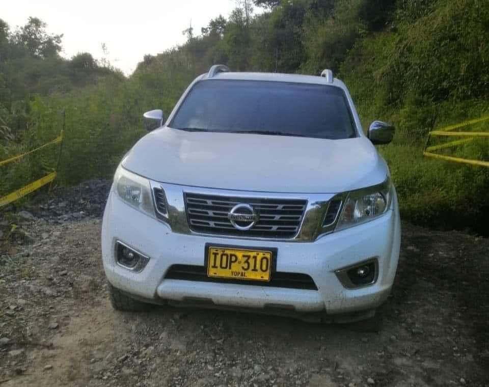 En este vehículo Nissan blanco se transportaría una de las personas quien presuntamente habría sido secuestrada en Labranzagrande / Foto: Suministrada
