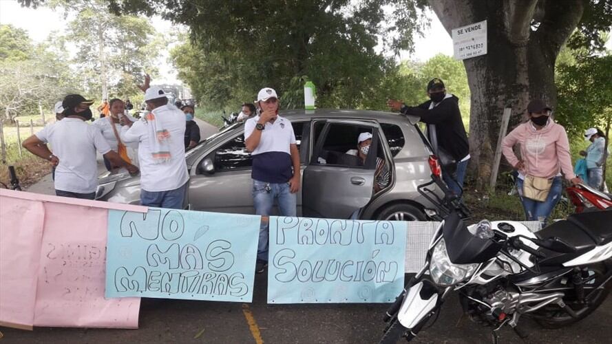 Más de 50 extrabajadores del hospital Sagrado Corazón de Jesús del municipio de Valencia (Córdoba) exigen un pago cercano a los 915 millones de pesos. Foto: Cortesía