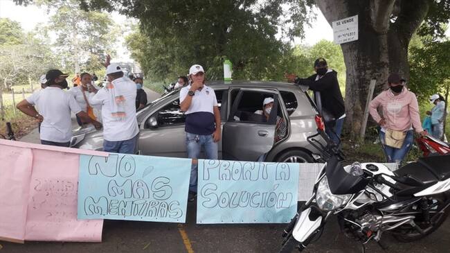 Más de 50 extrabajadores del hospital Sagrado Corazón de Jesús del municipio de Valencia (Córdoba) exigen un pago cercano a los 915 millones de pesos. Foto: Cortesía