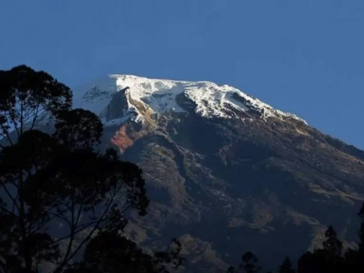 UNGRD instalará radios AM en zonas de influencia del volcán Nevado del Ruiz