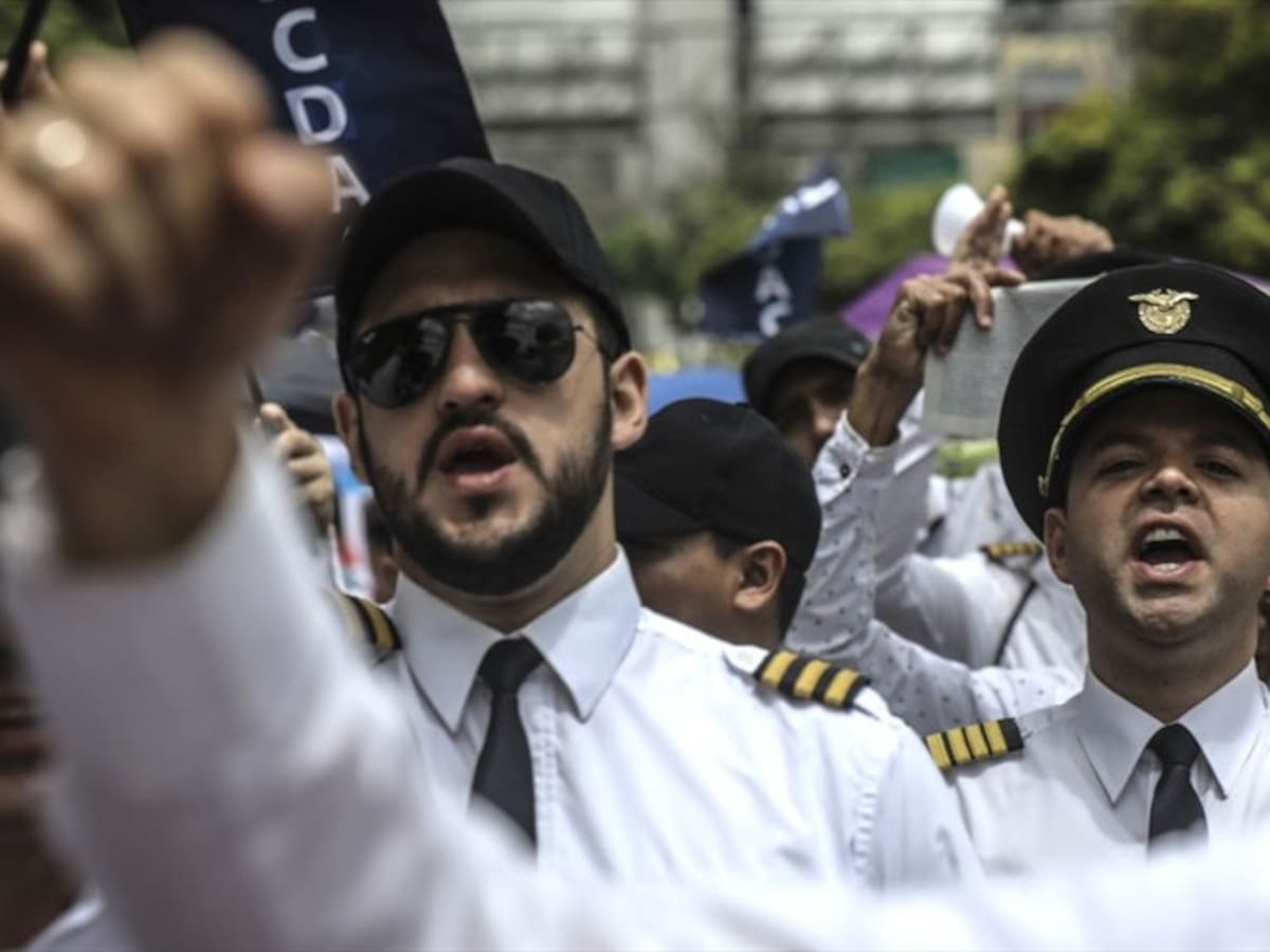 Pilotos afiliados a Acdac deberán ser reintegrados a Avianca para volver a despedirlos