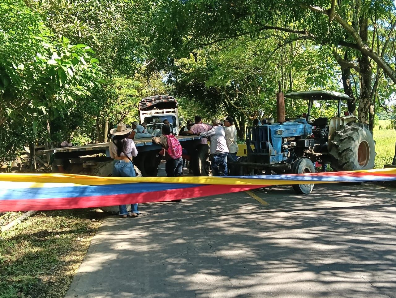Bloqueos en La Mojana sucreña. Foto: cortesía (suministrada a La W).