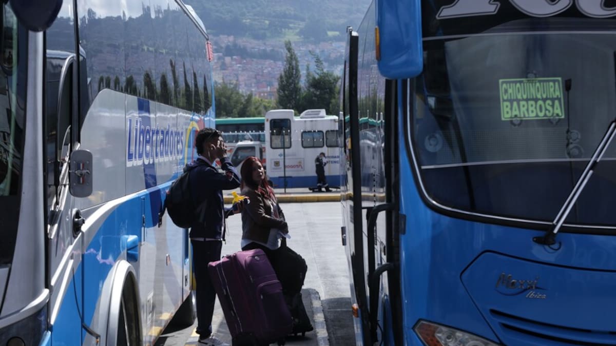 Transportadores de pasajeros por tierra aseguran que sus finanzas están en jaque