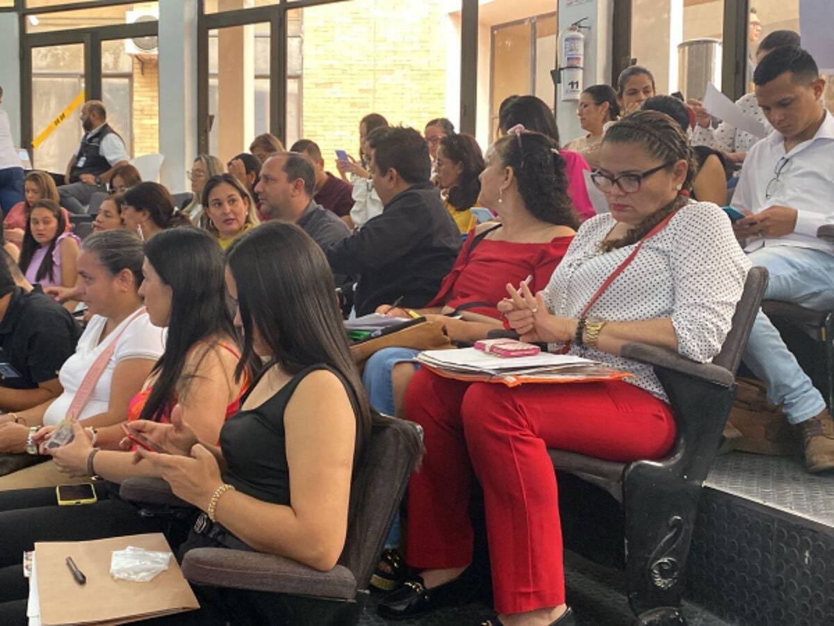 Continuarán audiencias públicas de la CNCS para docentes en zonas de conflicto
