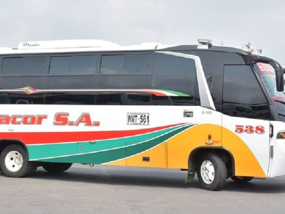 Supertransporte formuló cargos contra algunas empresas de transporte intermunicipal