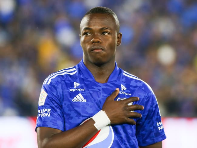 Carlos Andrés Gómez, extremo de Millonarios. (Photo by Daniel Garzon Herazo/NurPhoto via Getty Images)