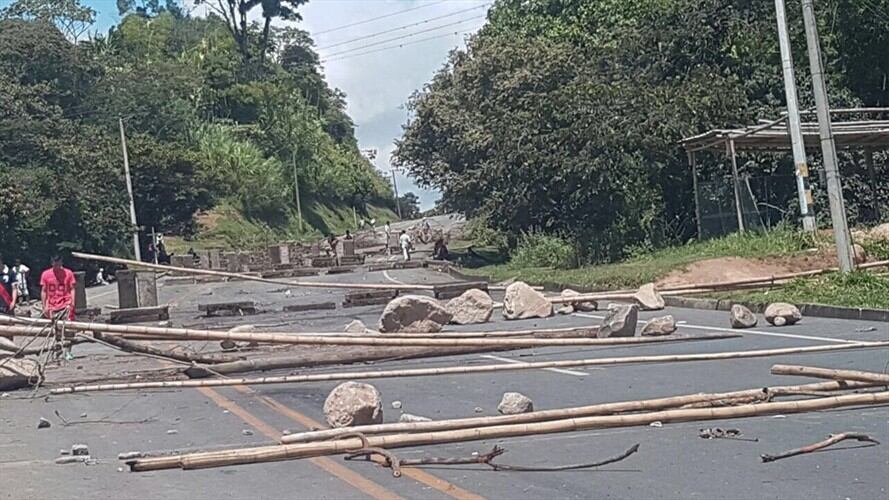 Empresarios del Cauca irían a quiebra por bloqueos del Consejo Regional Indígena. Foto: Cortesía Colprensa