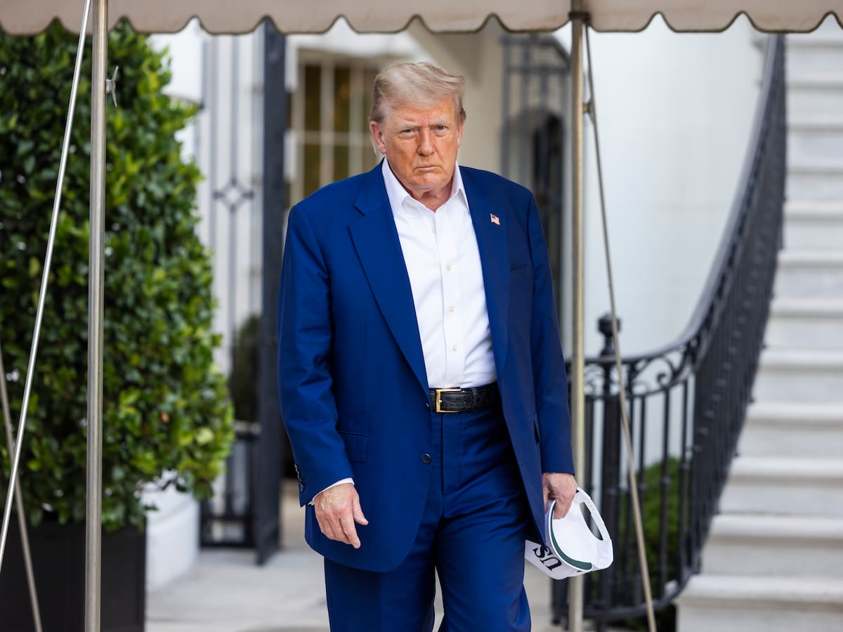 “No tienen idea de lo que hacen”: Trump critica a Israel e Irán por violar cese al fuego