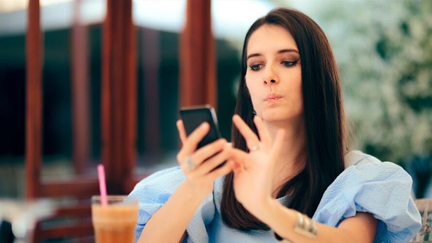 Schmooze, la app para encontrar pareja según su gusto en memes. Foto: Getty Images