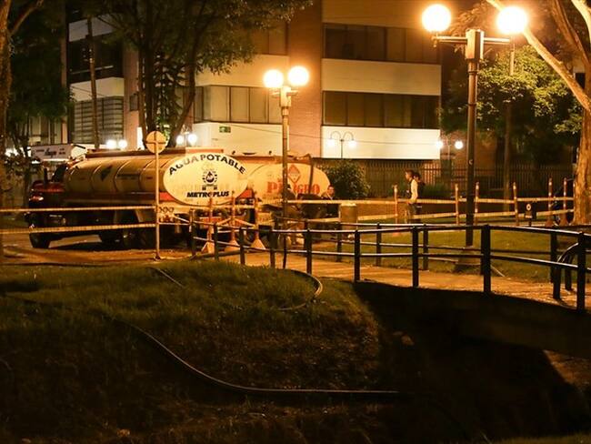 Alertan por desbordamientos en el canal del Virrey. Foto: Colprensa.