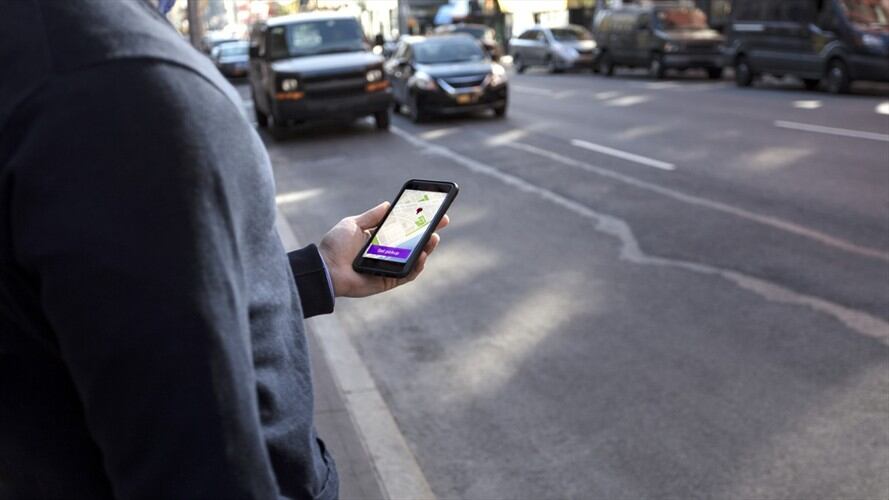 Salida de Uber. Foto: Getty Images