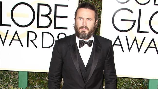 Casey Affleck, en la pasada ceremonia de los Globos de Oro. Foto: Bang Media