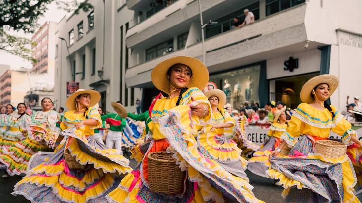 Festival Folclórico colombiano llega a su edición 51 con China como país invitado