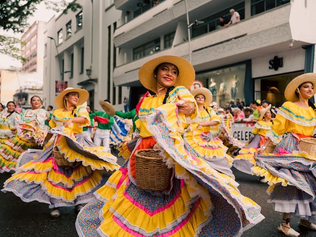 Festival Folclórico colombiano llega a su edición 51 con China como país invitado