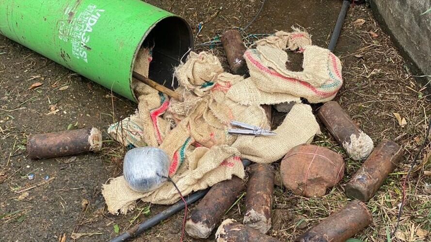 Técnicos antiexplosivos asumieron el control y destruyeron los artefactos de manera controlada. Foto: Cortesía