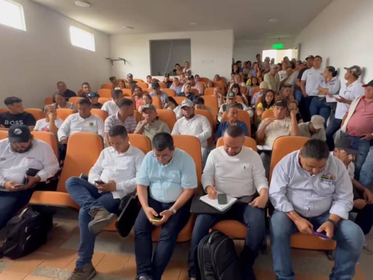 En Puerto Boyacá la ANI se reunió con los comerciantes de tres poblados