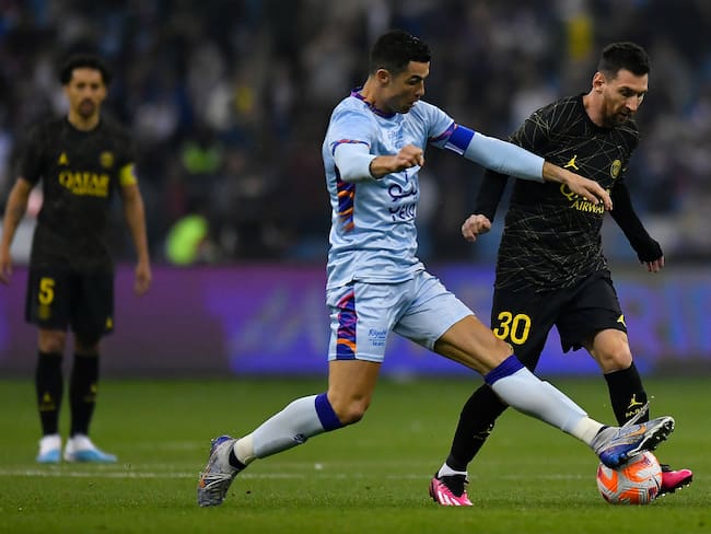 Cristiano Ronaldo en partido junto a Lionel Messi. (Photo by Aurelien Meunier - PSG/PSG via Getty Images)