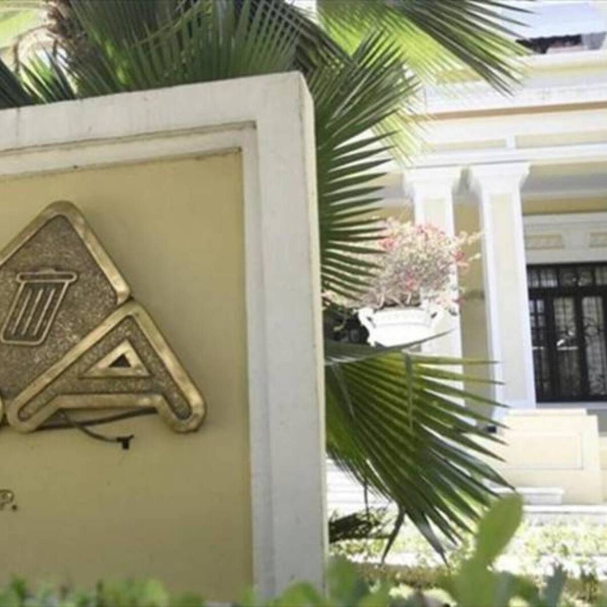 SAE cobrará suma adicional por venta de acciones de la Triple A