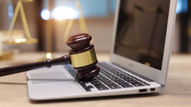 Algunas personas consideran que hay artículos en la web que deben ser eliminados o bloqueados, o que su identidad no debe aparecer en las publicaciones. Foto: Getty Images / KRISANAPONG DETRAPHIPHAT