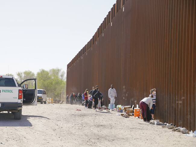 Estados unidos comenzó a deportar a cientos de colombianos