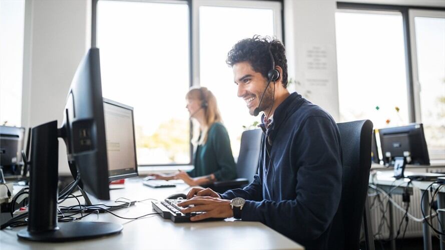 Las ofertas están dirigidas para el área de asesoría en call center. Foto: Getty Images
