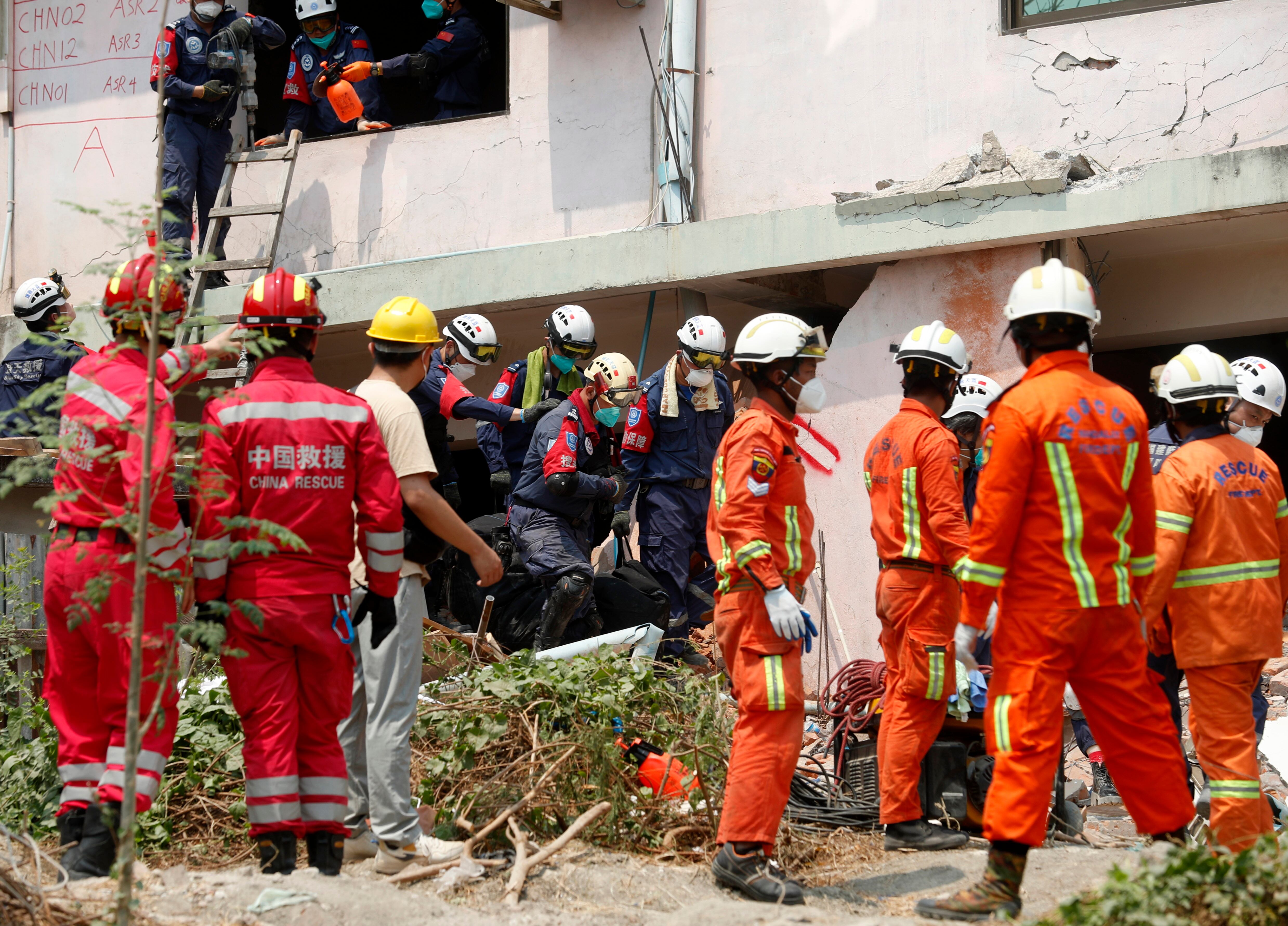 Terremoto en Birmania. FOTO: EFE/EPA/NYEIN CHAN NAING