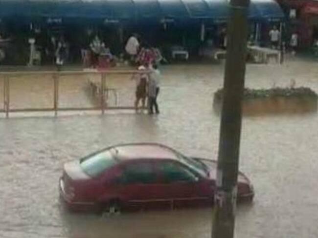 Vía La Calera-Choachí presenta inundaciones. Foto: Cortesía Comunidad