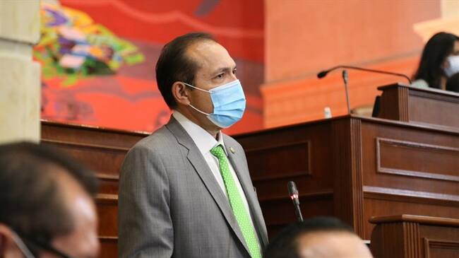 El senador Antonio Sanguino hizo duras críticas a las políticas del presidente Iván Duque. Foto: Proporcionada por Lucas Pombo