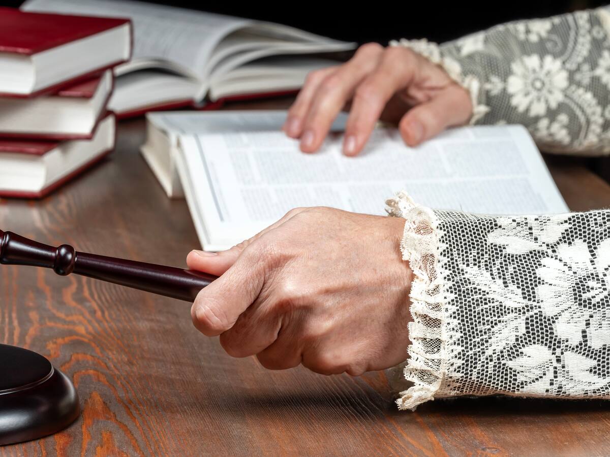 Despidieron a la fiscal estadounidense que procesó a Jeffrey Epstein y a Diddy Combs, según medios