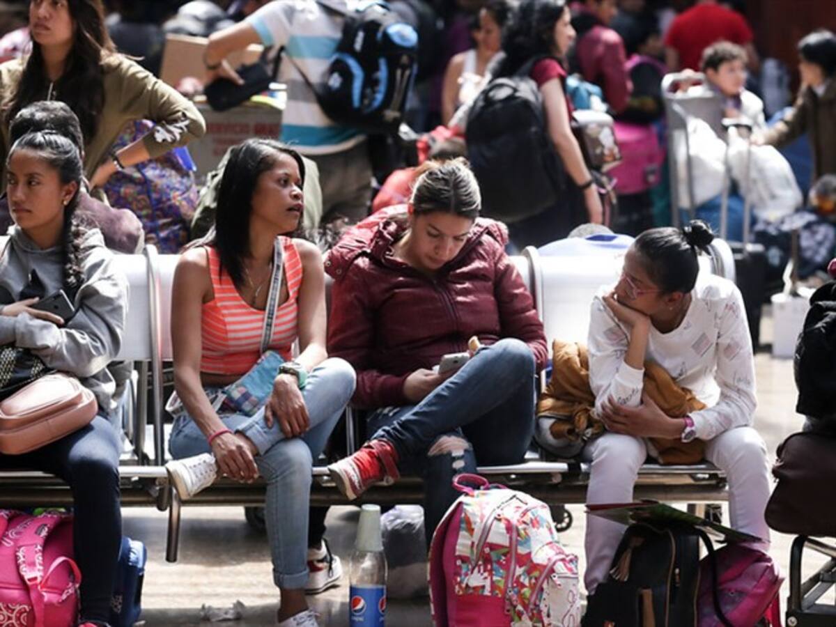 Supertransporte intensifica prevención en terminal de Valledupar por festival vallenato