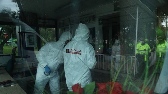 Inspección del CAI Villa Luz por parte del CTI. Foto: Colprensa.